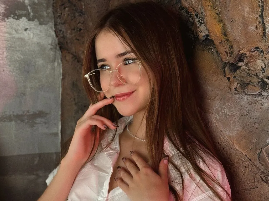 CharilWilsun cam room